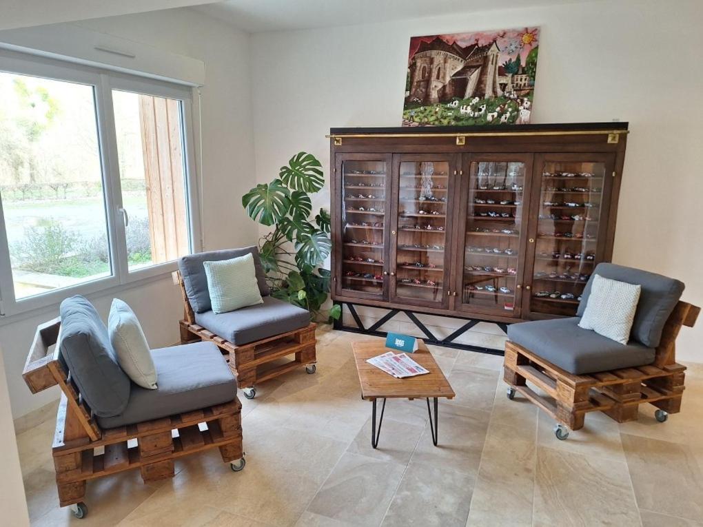 Logis Hotel Les Tilleuls Bruere-Allichamps Εξωτερικό φωτογραφία